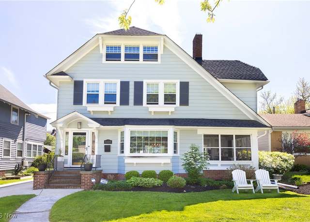 Property at 1269 Overlook Rd, Lakewood, OH 44107, 4 beds, 3.5 baths