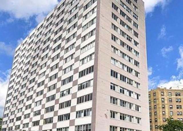 Property at 12520 Edgewater Dr #1107, Lakewood, OH 44107, 1 bed, 1 bath