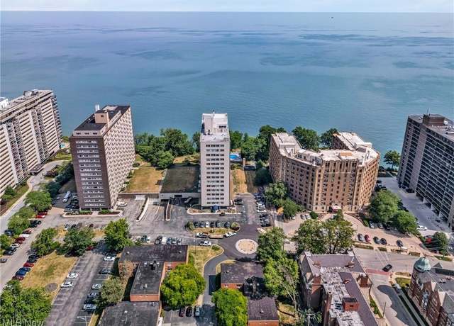 Property at 12520 Edgewater Dr #1107, Lakewood, OH 44107, 1 bed, 1 bath
