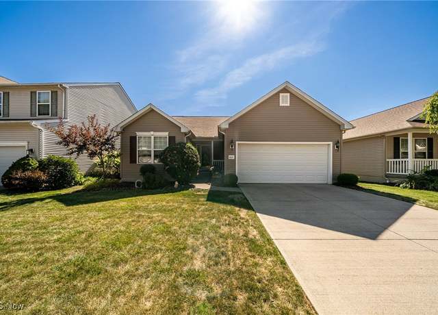 Property at 4621 Fields Way, Lorain, OH 44053, 4 beds, 2.5 baths