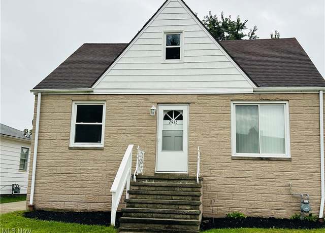 Property at 7915 Fernhill Ave, Parma, OH 44129, 3 beds, 2 baths