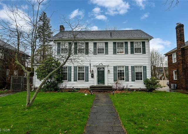 Property at 502 Mineola Ave, Akron, OH 44320, 4 beds, 2.5 baths