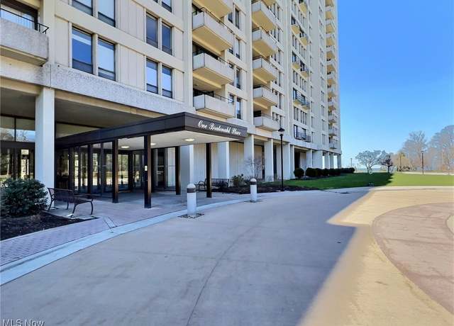 Property at 1 Bratenahl Pl #1501, Bratenahl, OH 44108, 2 beds, 2 baths