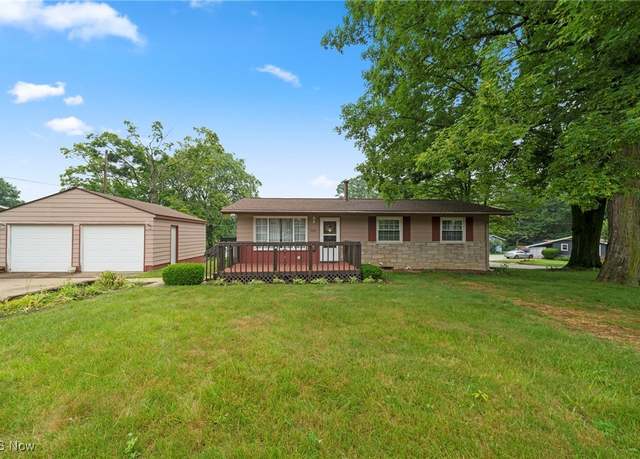 Property at 2100 Priscilla Ave NW, Massillon, OH 44647, 3 beds, 1 bath
