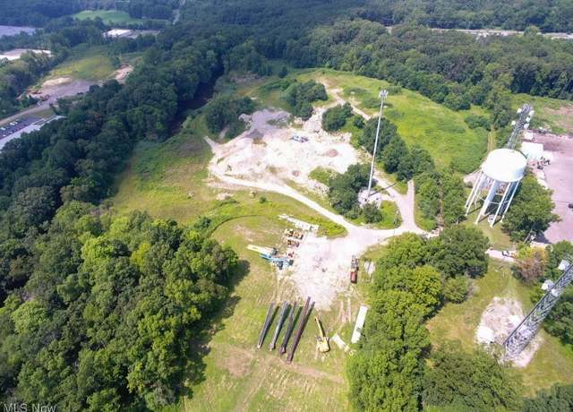 Property at 5530 Dunlap Rd, Youngstown, OH 44515