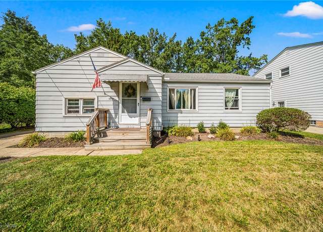 Property at 1238 Hulett Ave, Eastlake, OH 44095, 3 beds, 2 baths