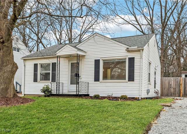 Property at 669 Evans Ave, Akron, OH 44310, 3 beds, 2 baths