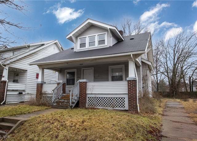 Property at 931 Lovers Ln, Akron, OH 44306, 3 beds, 1 bath