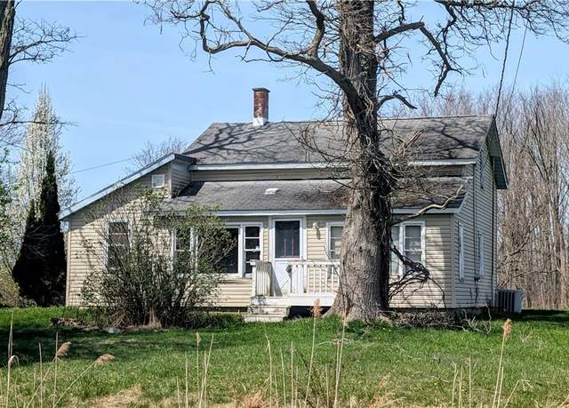 Property at 6693 Bushnell Rd, Conneaut, OH 44030, 3 beds, 1 bath