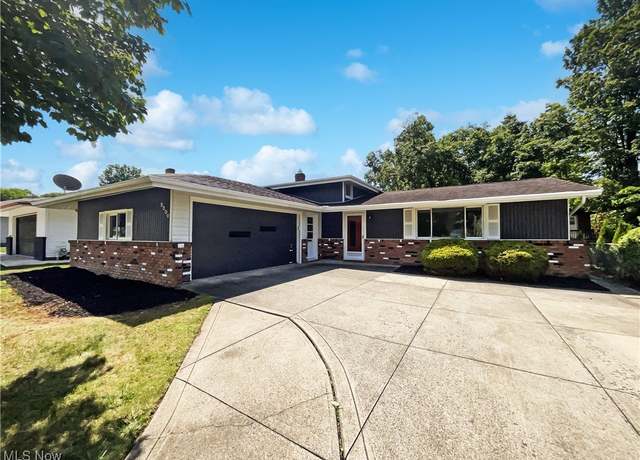 Property at 5300 Sherwood Dr, Cleveland, OH 44126, 3 beds, 1.5 baths