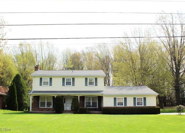 Property at 6995 Ron Park Pl, Boardman, OH 44512, 4 beds, 2.5 baths