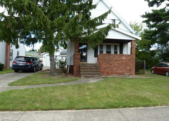 Property at 3408 Parklane Dr, Parma, OH 44134, 2 beds, 1 bath