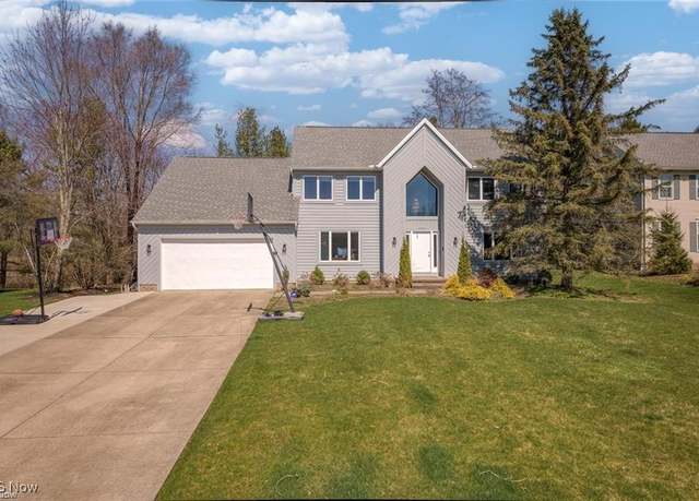 Property at 32875 Aspen Glen Dr, Solon, OH 44139, 4 beds, 4 baths