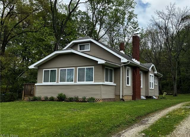 Property at 1867 S Cleveland Massillon Rd, Copley, OH 44321, 3 beds, 1 bath