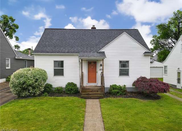 Property at 878 N Firestone Blvd, Akron, OH 44306, 2 beds, 1 bath