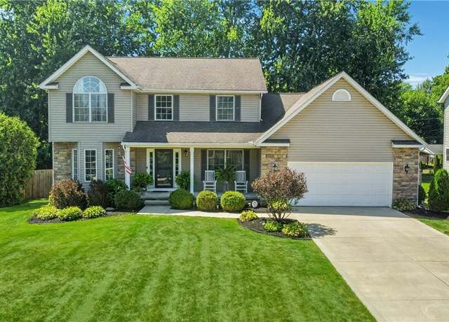 Property at 6542 Inland Shores Dr, Mentor, OH 44060, 4 beds, 2.5 baths