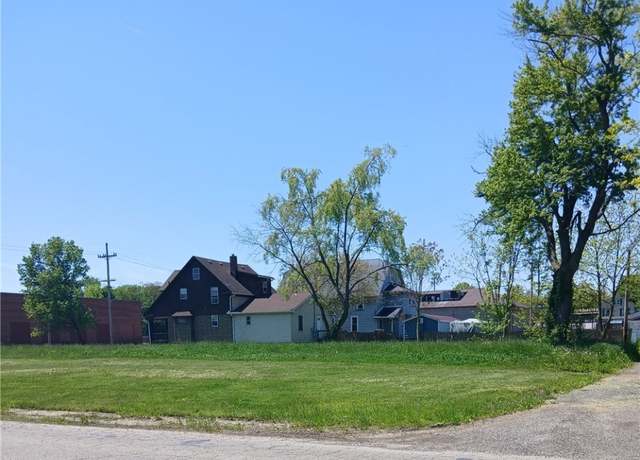 Property at 512 John St, Niles, OH 44446