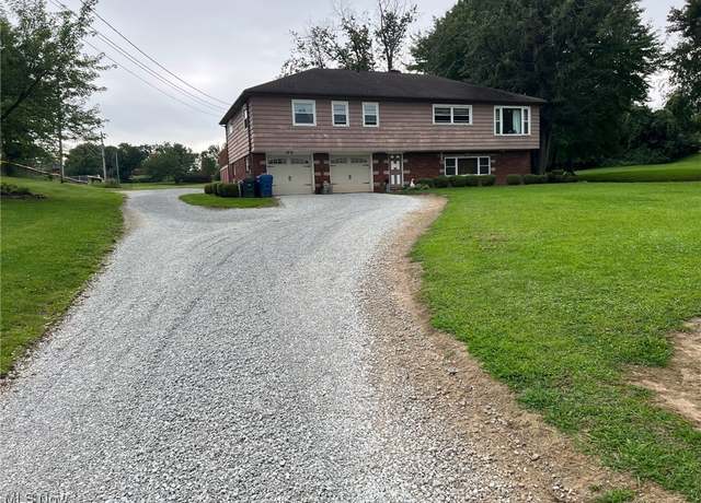 Property at 988 E Turkeyfoot Lake Rd, Green, OH 44312, 3 beds, 2 baths