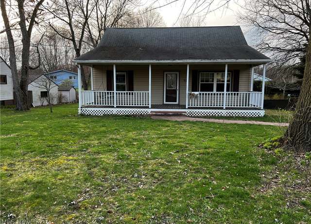 Property at 912 Middlebury Rd, Kent, OH 44240, 4 beds, 2 baths