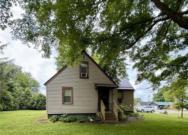 Property at 7 W Main St, Savannah, OH 44874, 3 beds, 1 bath