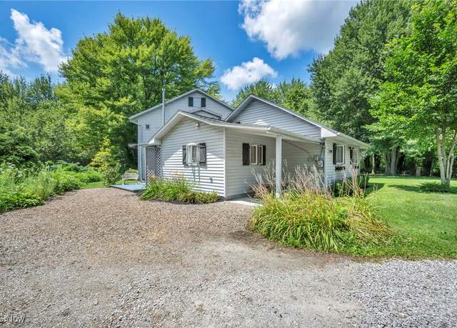 Property at 10982 Root Rd, Columbia Station, OH 44028, 3 beds, 2 baths
