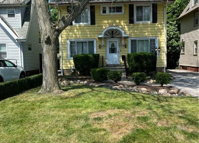 Property at 945 Dresden Rd, Cleveland Heights, OH 44112, 3 beds, 1 bath