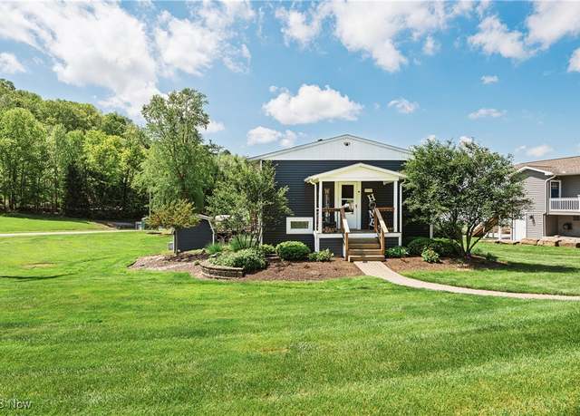 Property at 272 Cheyenne Trl, Malvern, OH 44644, 3 beds, 2 baths