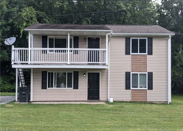 Property at 1839 Faye Rd, Akron, OH 44306, 4 beds, 2 baths