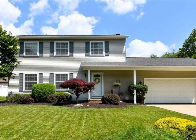 Property at 5560 Creek Run Dr, North Royalton, OH 44133, 4 beds, 2.5 baths