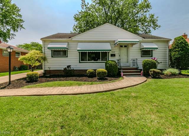 Property at 11819 Glamer Dr, Parma, OH 44130, 3 beds, 2 baths
