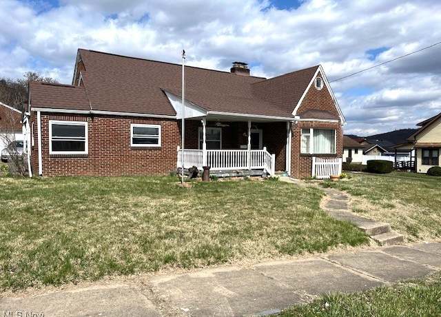 Property at 902 Euclid Ave, Toronto, OH 43964, 4 beds, 1.5 baths
