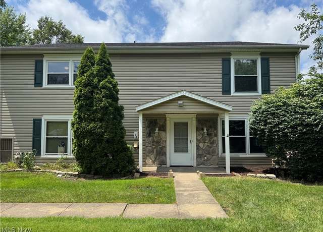 Property at 120 Ivy Hill Ln Unit C1, Medina, OH 44256, 2 beds, 1 bath