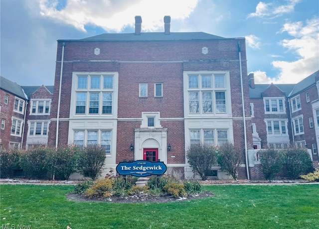 Property at 15610 Van Aken Blvd #4, Shaker Heights, OH 44120, 2 beds, 1 bath