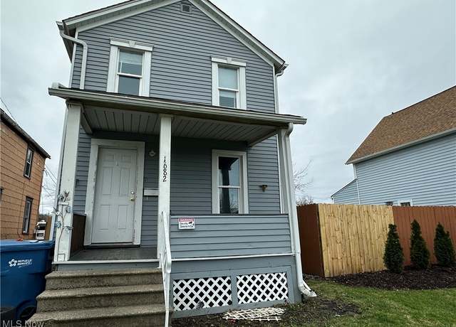 Property at 1682 E 33rd St, Lorain, OH 44055, 2 beds, 1 bath