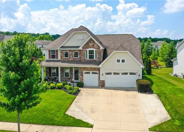 Property at 8028 Megan Meadow Dr, Hudson, OH 44236, 5 beds, 4 baths