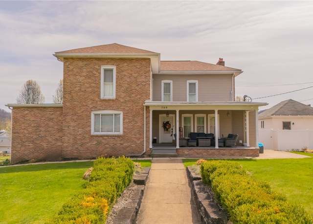 Property at 709 Main St, Toronto, OH 43964, 4 beds, 3 baths