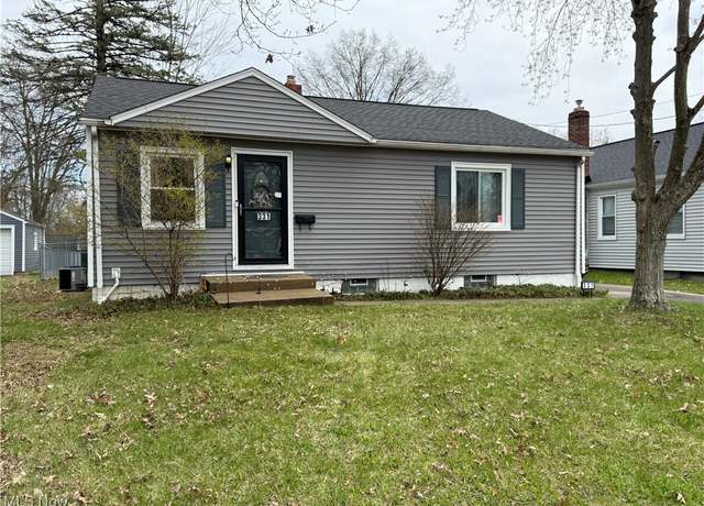 Property at 331 N Hawkins Ave, Akron, OH 44313, 3 beds, 1 bath