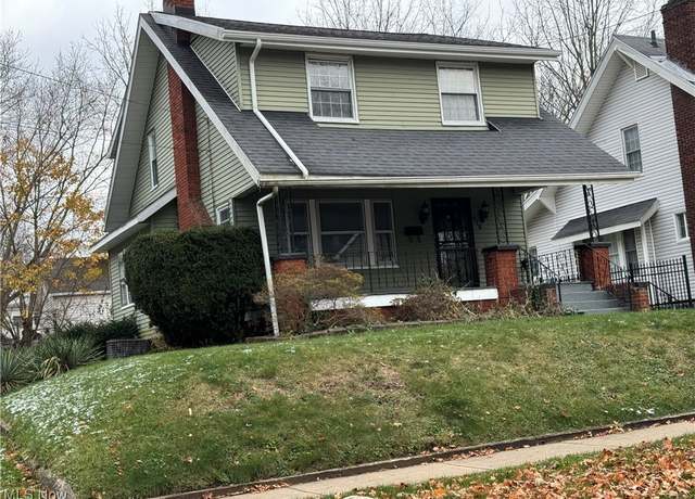 Property at 615 Noah Ave, Akron, OH 44320, 3 beds, 1.5 baths