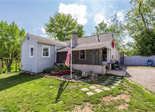 Property at 2229 41st St NW, Canton, OH 44709, 2 beds, 1 bath