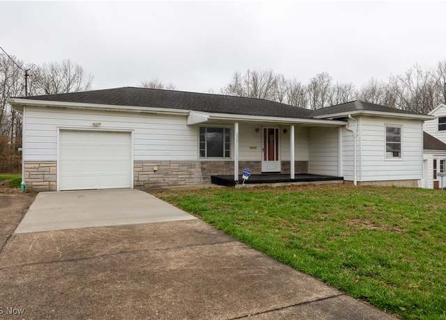 Property at 2955 Noel Dr, Youngstown, OH 44509, 3 beds, 1 bath