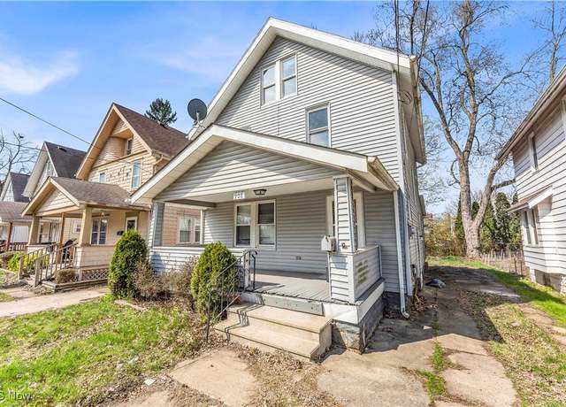 Property at 908 Dayton St, Akron, OH 44310, 4 beds, 2 baths