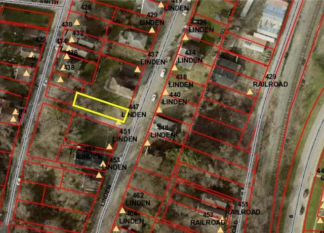 Property at 441 Linden Ave, Steubenville, OH 43952