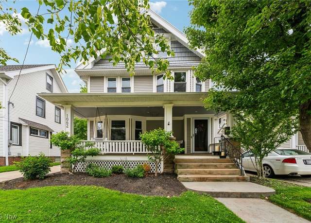 Property at 1062 Lakeland Ave, Lakewood, OH 44107, 4 beds, 2.5 baths