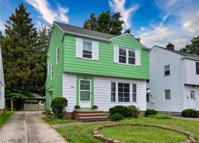 Property at 1062 Argonne Rd, South Euclid, OH 44121, 3 beds, 1.5 baths
