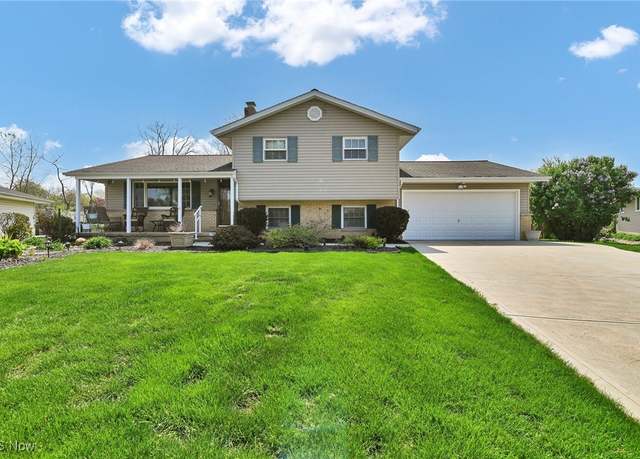 Property at 1273 Teakwood Ln, Brunswick, OH 44212, 4 beds, 2 baths