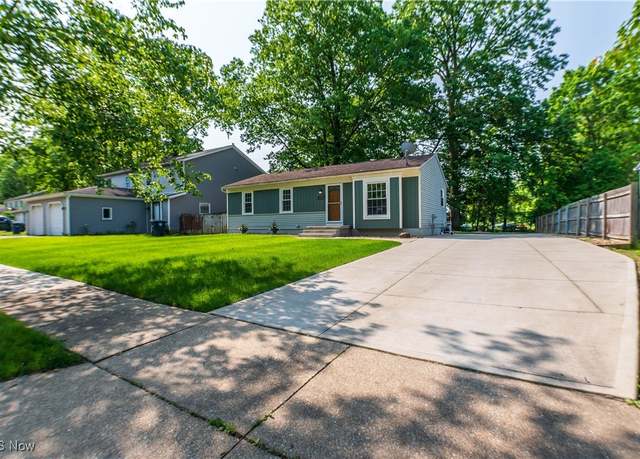 Property at 1436 Gurley Ave, Akron, OH 44310, 3 beds, 2 baths