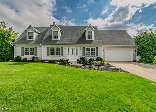 Property at 9412 Whalers Cv, Mentor, OH 44060, 4 beds, 3.5 baths