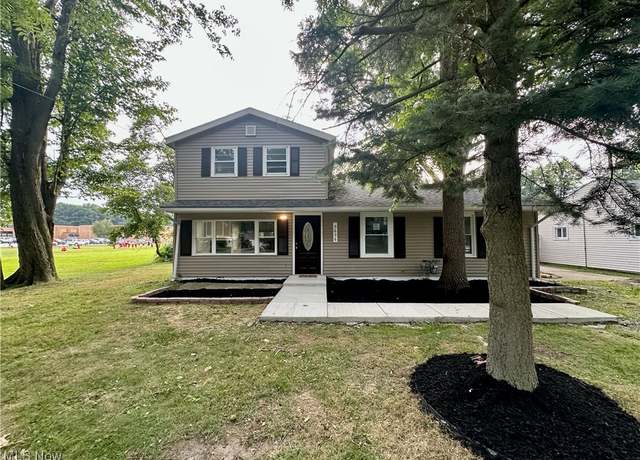 Property at 5636 Hopkins Rd, Mentor, OH 44060, 5 beds, 3 baths