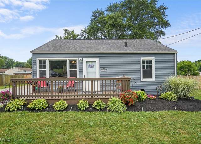 Property at 522 Edith Ave, Akron, OH 44312, 3 beds, 1 bath