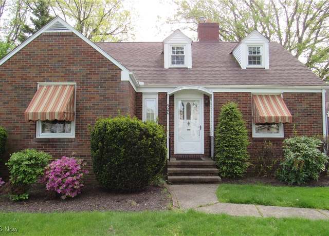 Property at 920 Ohio Ave, Ashtabula, OH 44004, 3 beds, 2 baths